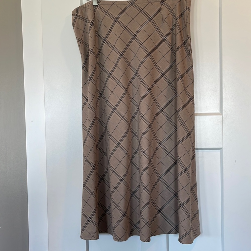 Tan, Navy & Brown - Croft & Barrow Side Zipper Plaid Skirt - Size 16